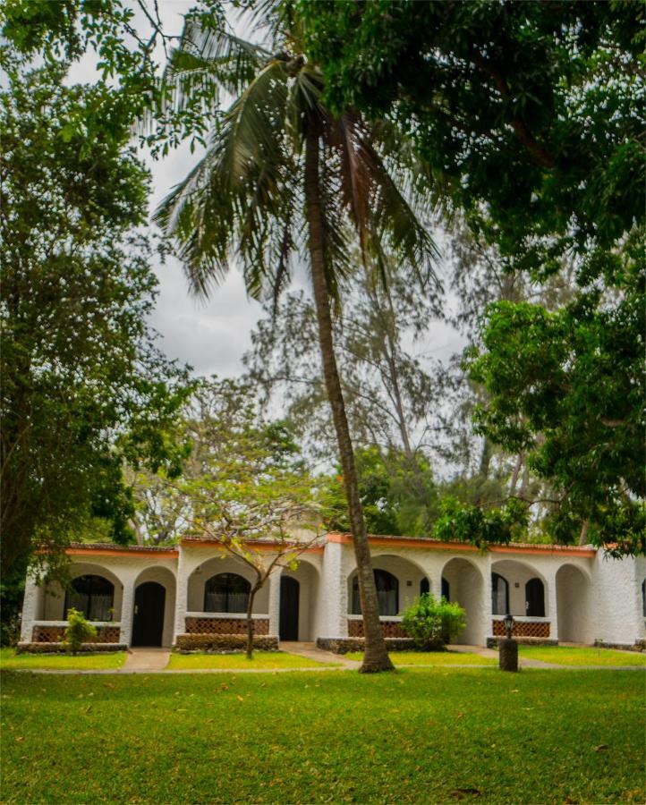 Diani Sea Lodge - All Inclusive Diani Beach Esterno foto